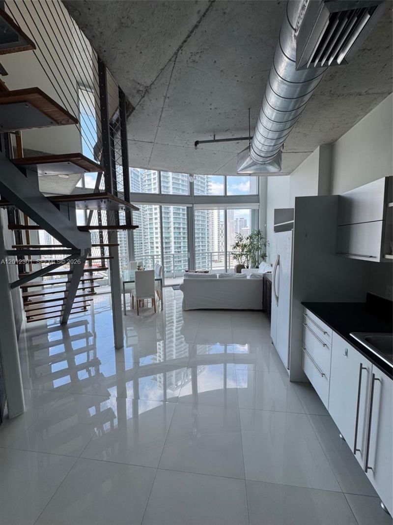 690 SW 1st Ct, Unit 2301, Miami, FL 33130 Photo