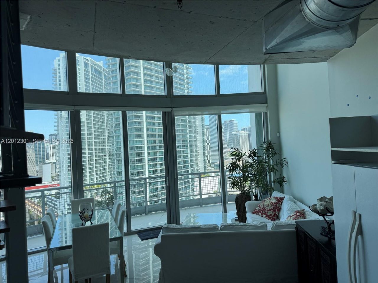 690 SW 1st Ct, Unit 2301, Miami, FL 33130 Photo