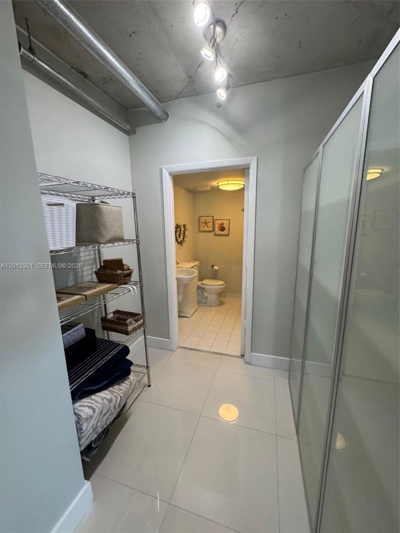 690 SW 1st Ct, Unit 2301, Miami, FL 33130 Photo