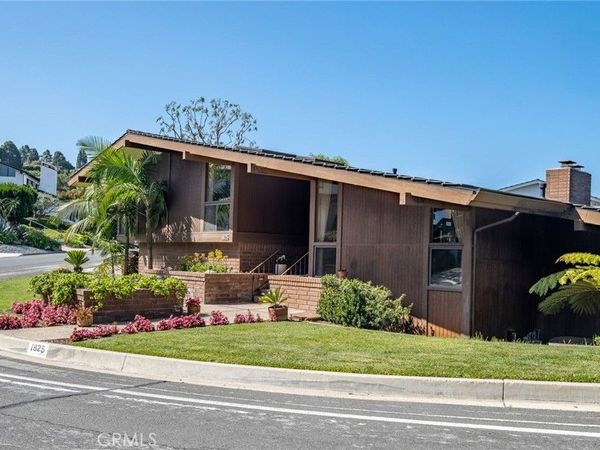 1825 Via Estudillo, Palos Verdes Estates, CA 90274