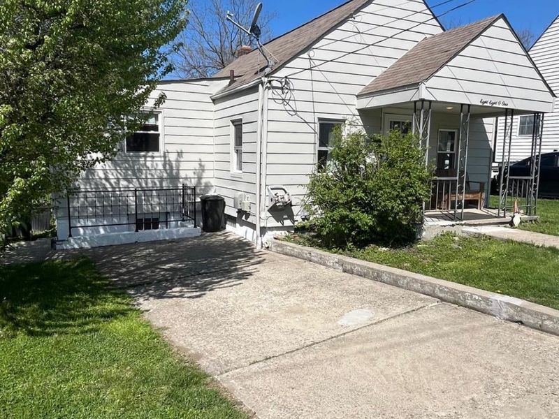 8801 Tudor Court, Sycamore Township, OH 45242 Photo 3