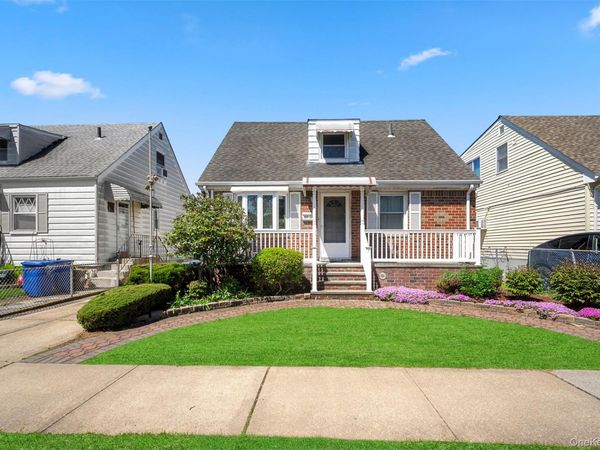 4928 167th Street , Fresh Meadows, NY 11365