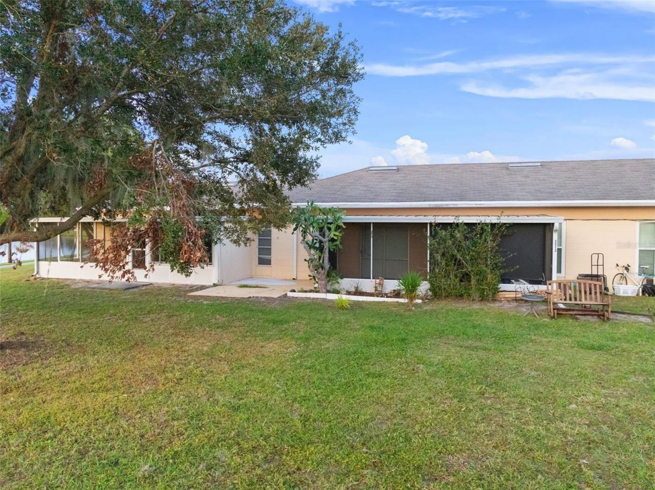 3515 Club Circle , Lakeshore, FL 33854 Photo