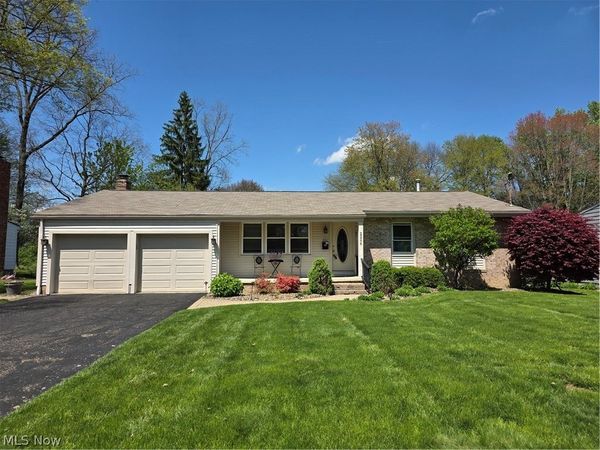 2286 Kennedy Drive, Salem, OH 44460