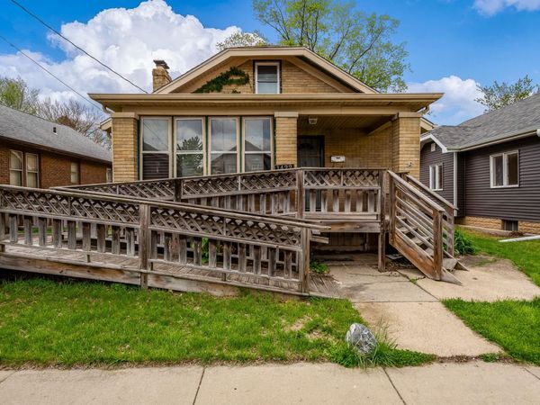 1422 North Avenue, ROCKFORD, IL 61103