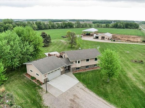 31528 63rd Street, Royalton, MN 56373