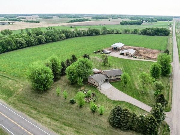31528 63rd Street , Royalton, MN 56373