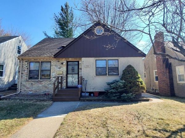 2186 Reaney Avenue E, Saint Paul, MN 55119