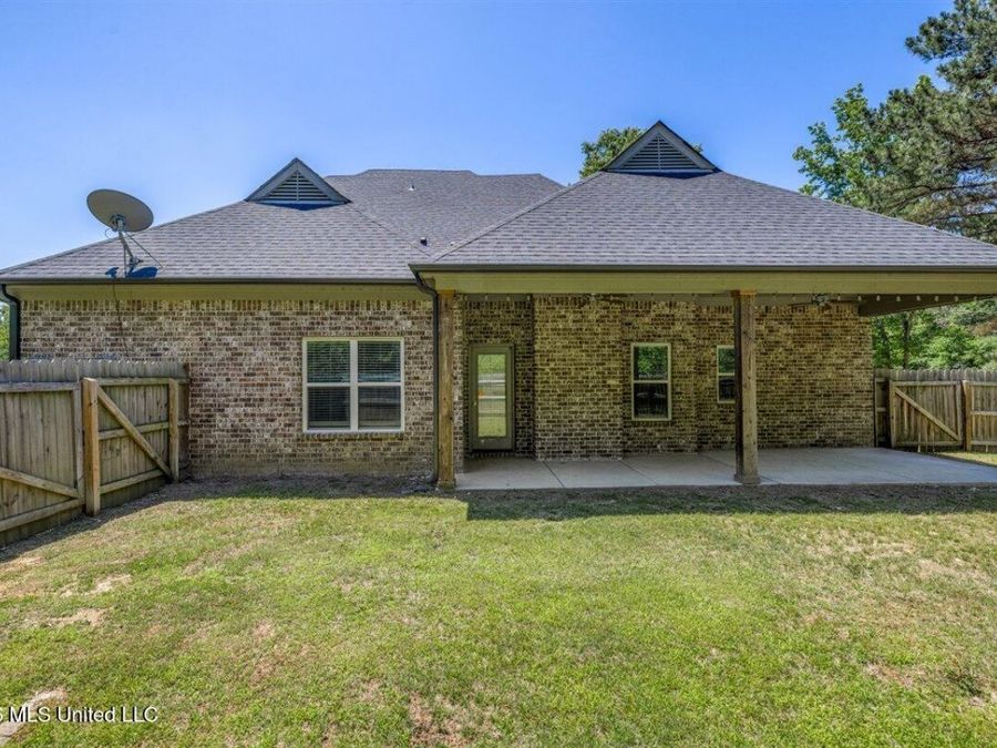 Property Image 43