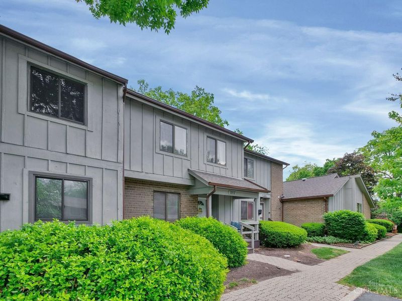 3204 Pebblebrook Lane, Unit 63, Colerain Township, OH 45251 Photo 2