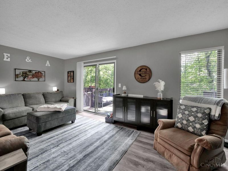 3204 Pebblebrook Lane, Unit 63, Colerain Township, OH 45251 Photo 8