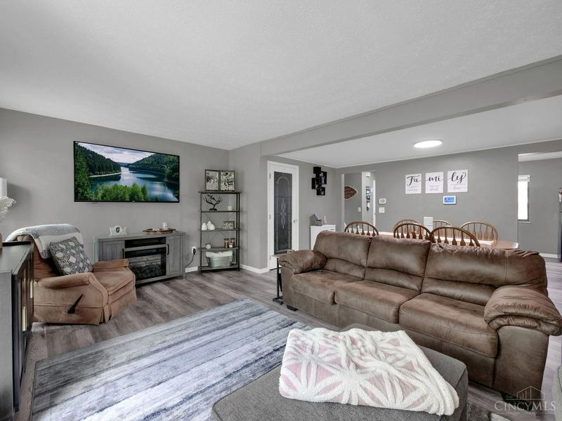 3204 Pebblebrook Lane, Unit 63, Colerain Township, OH 45251 Photo 9