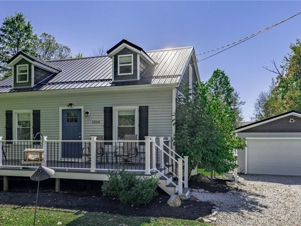 1366 E Twinsburg Road , Macedonia, OH 44056