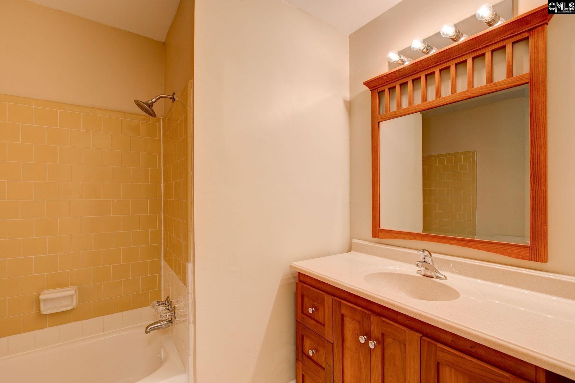 106 Ashbourne Road  Photo 24