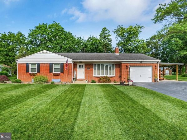 1838 RIDGEVIEW DRIVE, CARLISLE, PA 17013