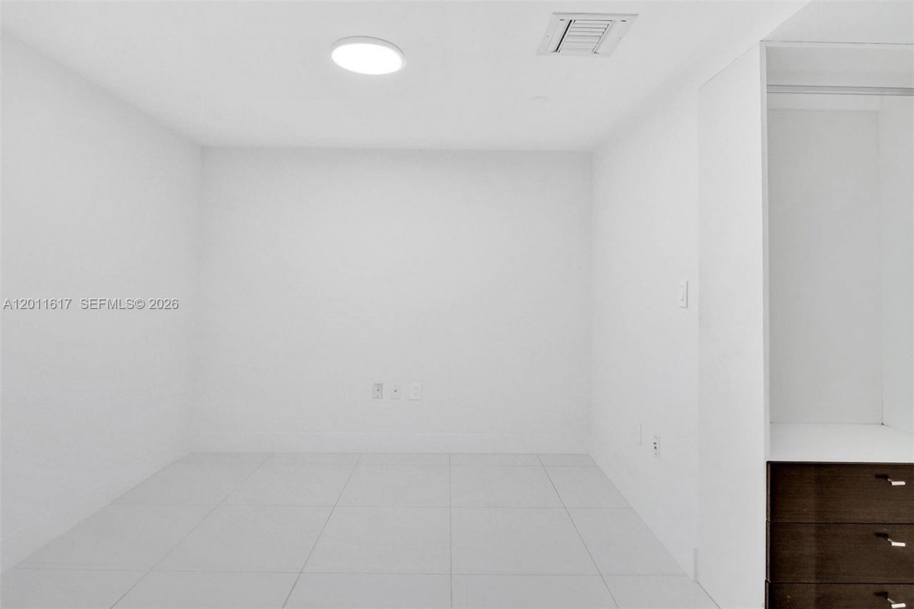 900 Biscayne Blvd, Unit 1808, Miami, FL 33132 Photo