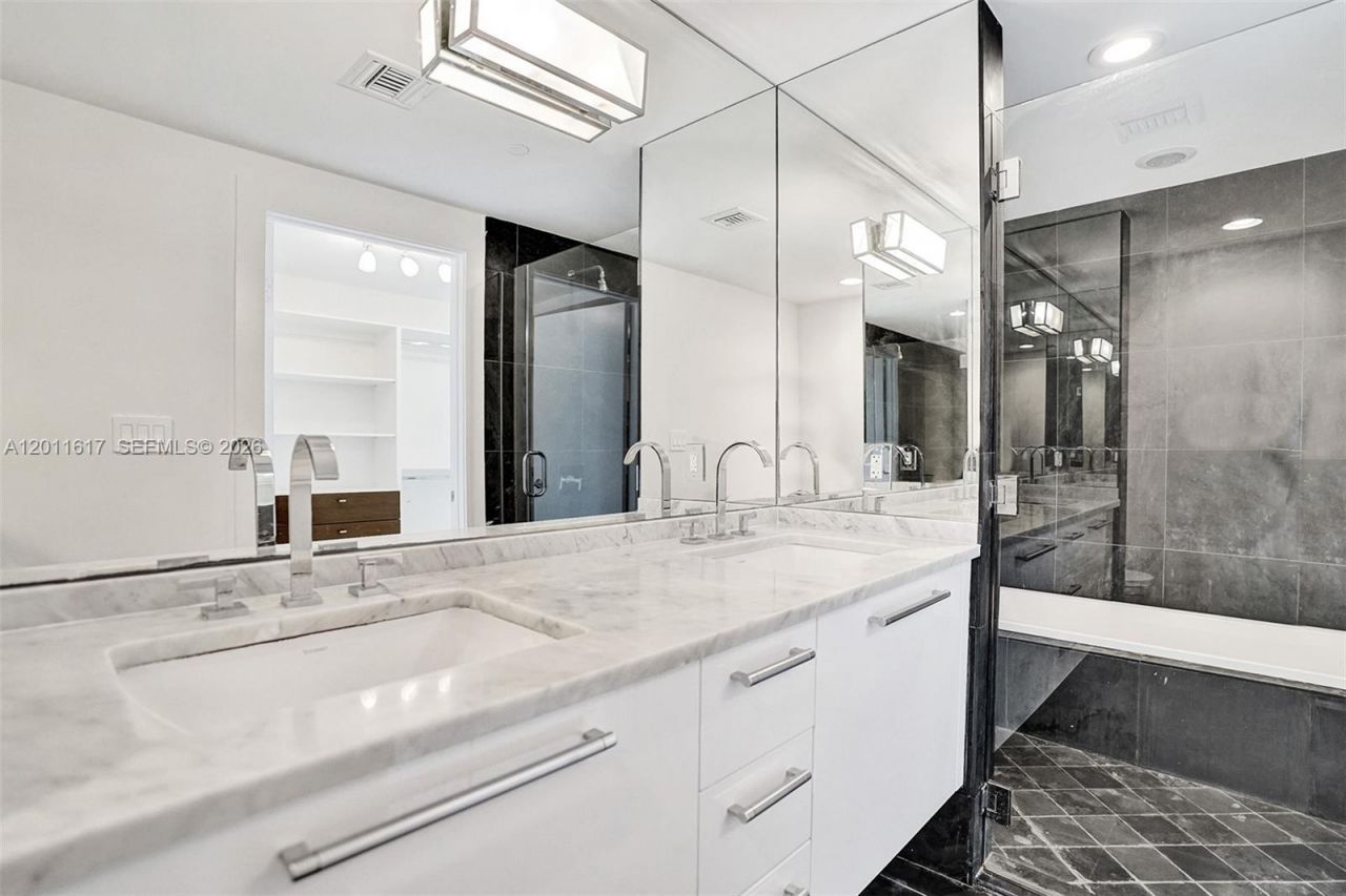 900 Biscayne Blvd, Unit 1808, Miami, FL 33132 Photo