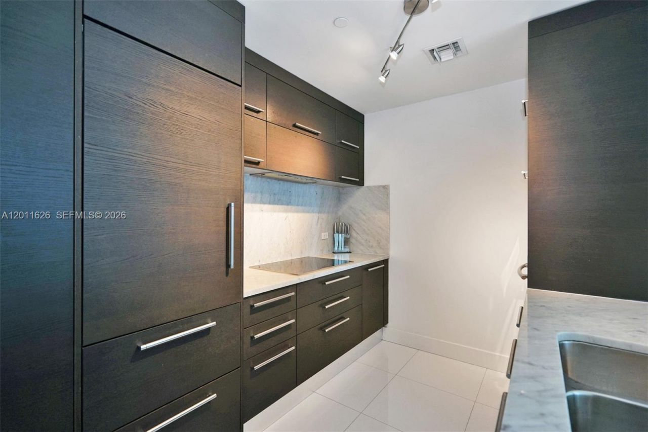 900 Biscayne Blvd, Unit 5510, Miami, FL 33132 Photo