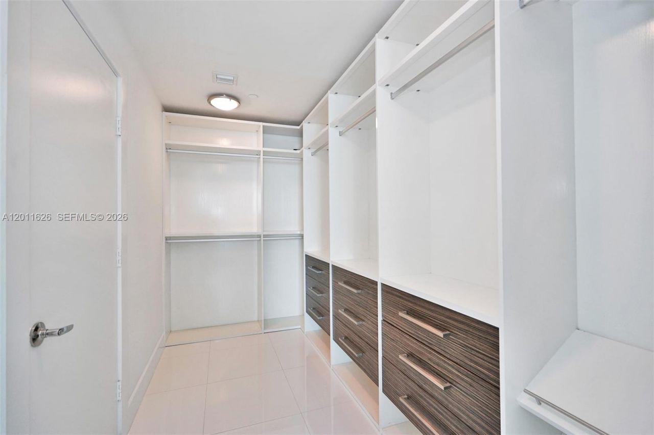 900 Biscayne Blvd, Unit 5510, Miami, FL 33132 Photo