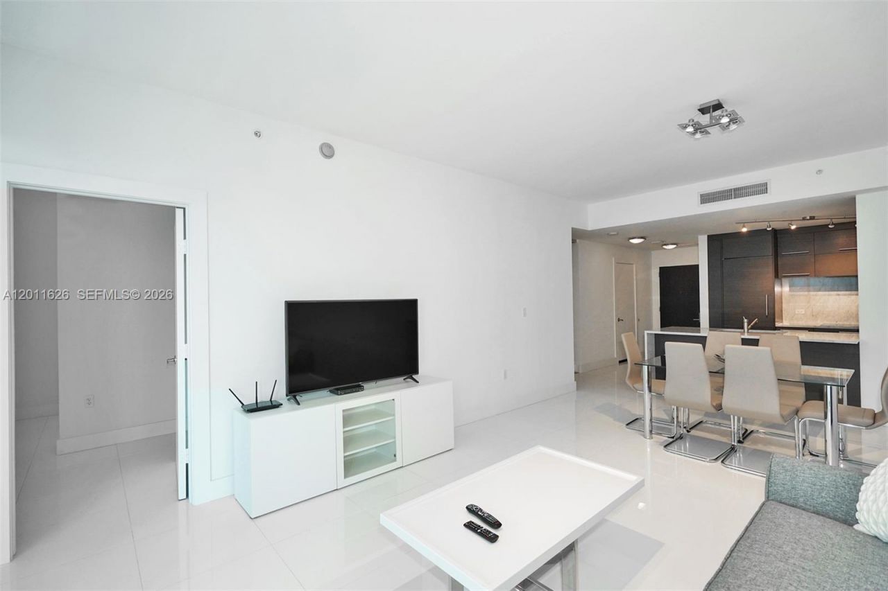 900 Biscayne Blvd, Unit 5510, Miami, FL 33132 Photo