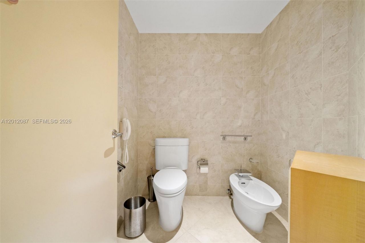 20290 Fairway Oaks Dr, Unit 221, Boca Raton, FL 33434 Photo