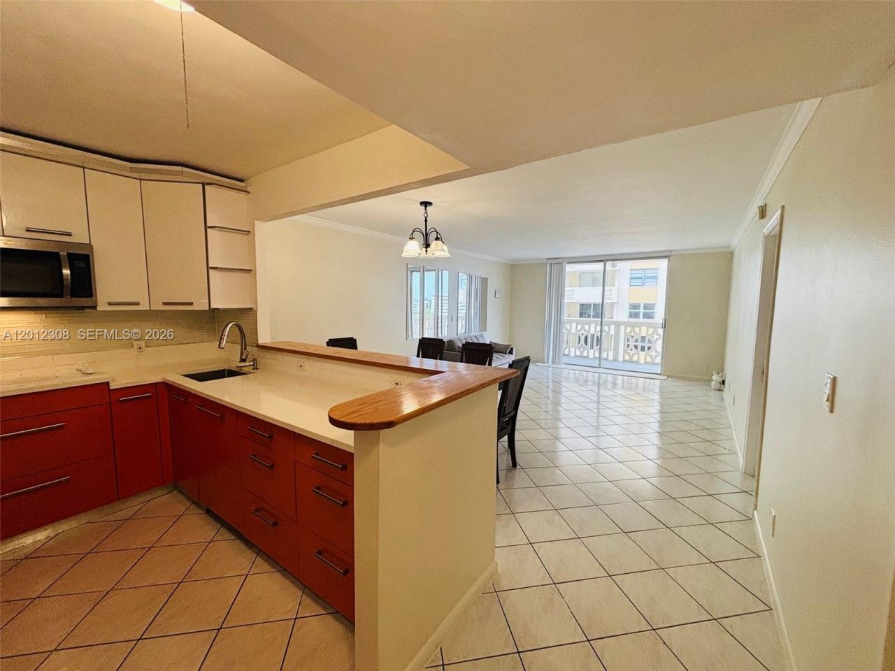 1817 S Ocean Dr, Unit 622, Hallandale Beach, FL 33009 Photo