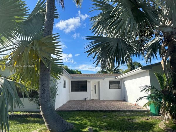 9001 SW 197th St , Cutler Bay, FL 33157