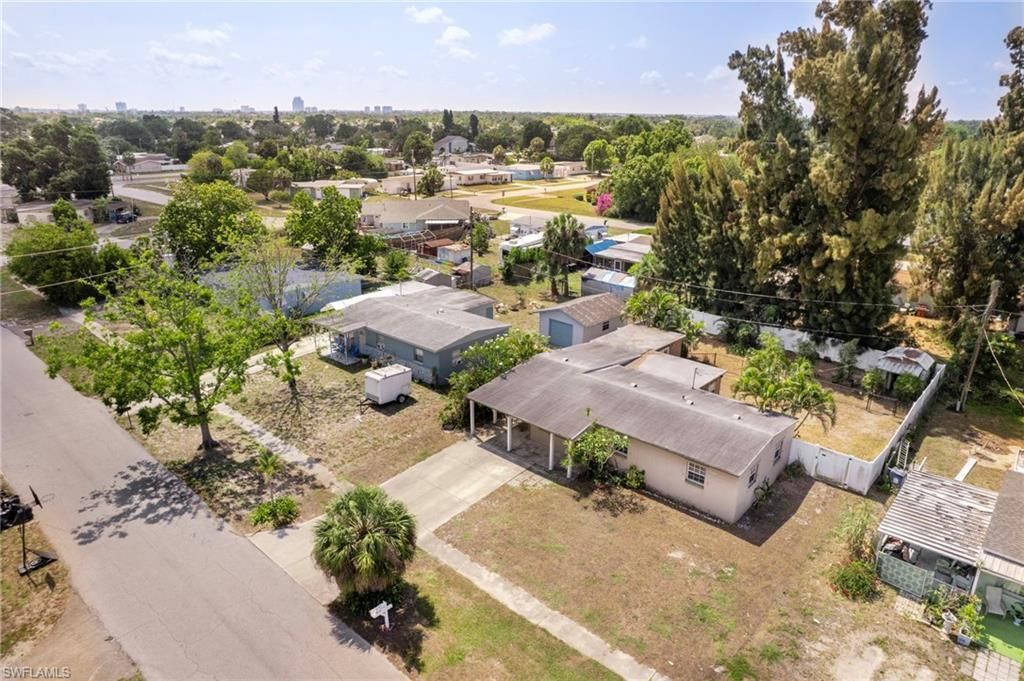 915 Hibiscus Ln , North Fort Myers, FL 33903 Photo