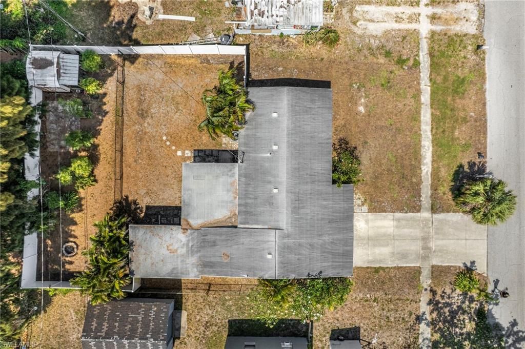915 Hibiscus Ln , North Fort Myers, FL 33903 Photo