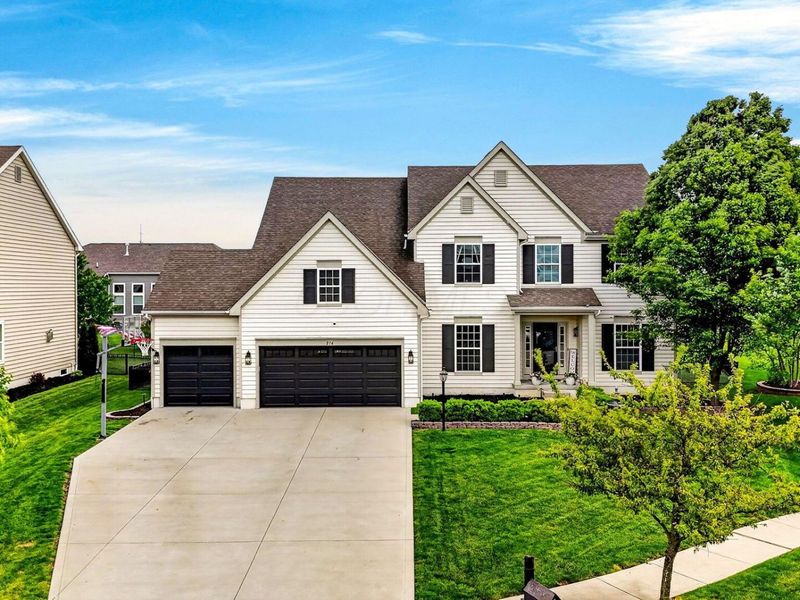 216 Warbler Court, Pickerington, OH 43147 Photo 2