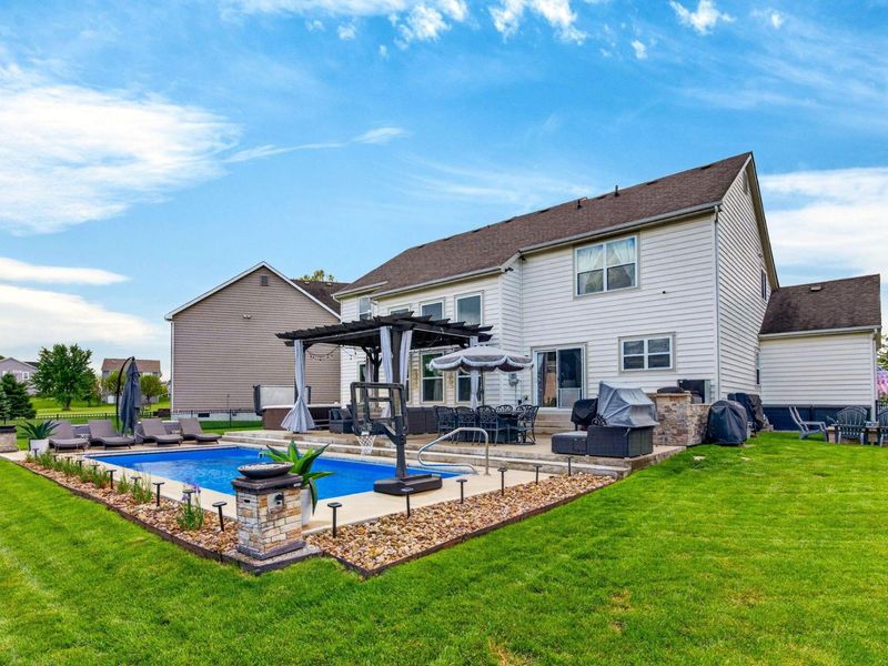 216 Warbler Court, Pickerington, OH 43147 Photo 5