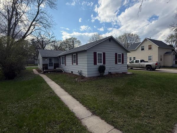 1416 7th Street SW, Willmar, MN 56201