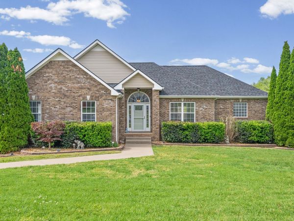 215 Cody Ct , Clarksville, TN 37043