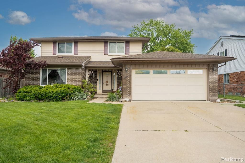 19495 Wherle Drive, Brownstown Township, MI 48193 Main Photo