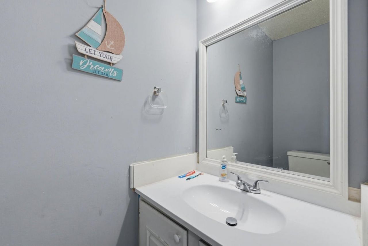 1025 Carolina Rd.  Photo 14
