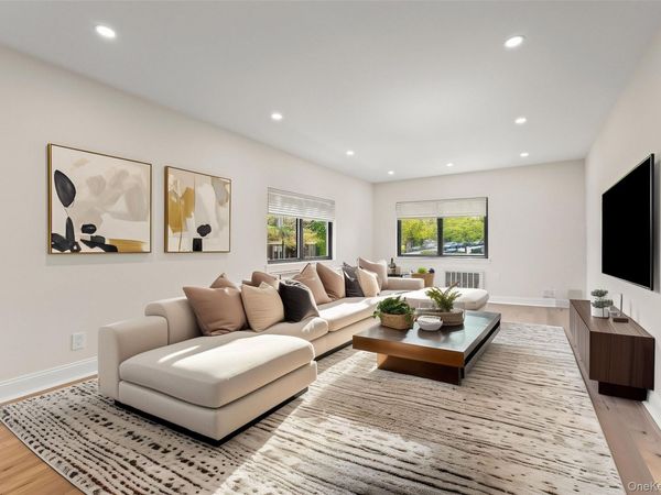 74-16 220 Street , Unit 2nd Fl, Bayside, NY 11364