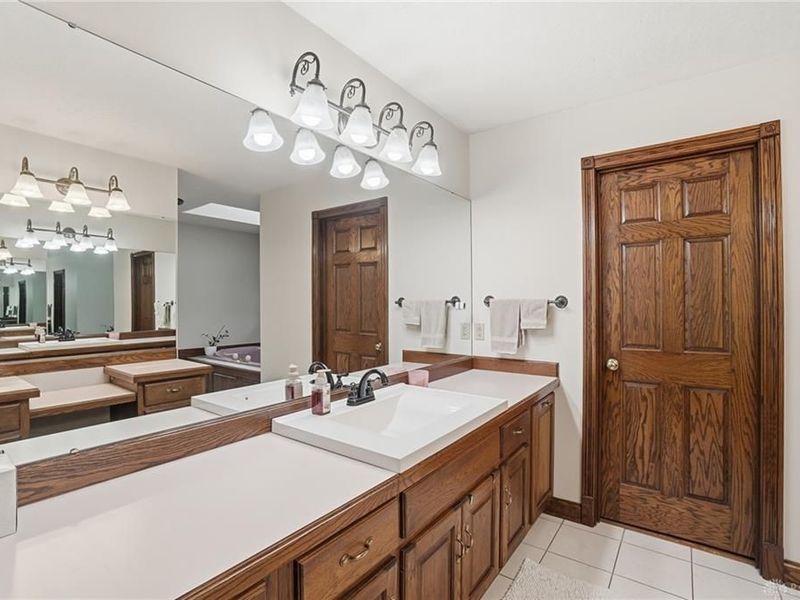 5780 Walnut Wood Way, Harrison Township, OH 45415 Photo 33
