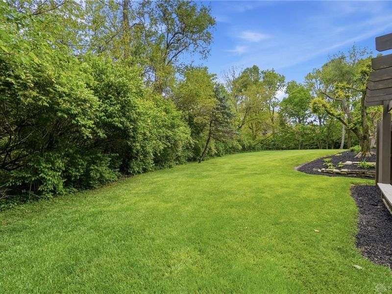 5780 Walnut Wood Way, Harrison Township, OH 45415 Photo 67