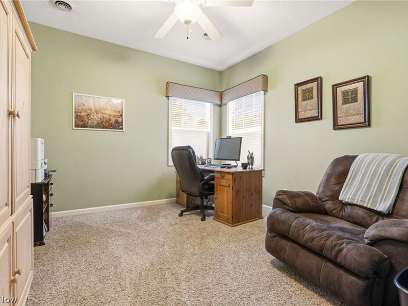 1340 Cascade Circle W, Canton, OH 44708 Photo 10