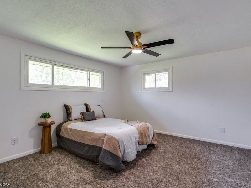 3877 Grove Street NE, Canton, OH 44721 Photo 15