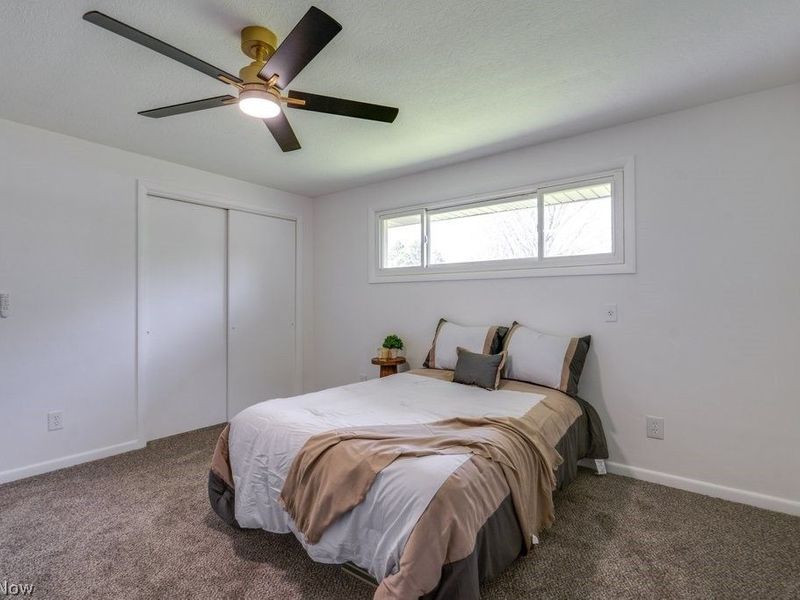 3877 Grove Street NE, Canton, OH 44721 Photo 18