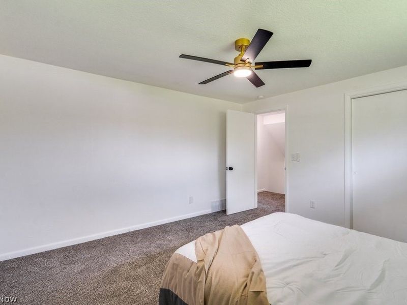 3877 Grove Street NE, Canton, OH 44721 Photo 19
