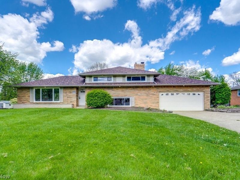 3877 Grove Street NE, Canton, OH 44721 Photo 36