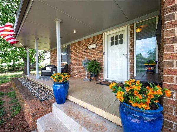 2004 W Highway 130 , Newcastle, OK 73065