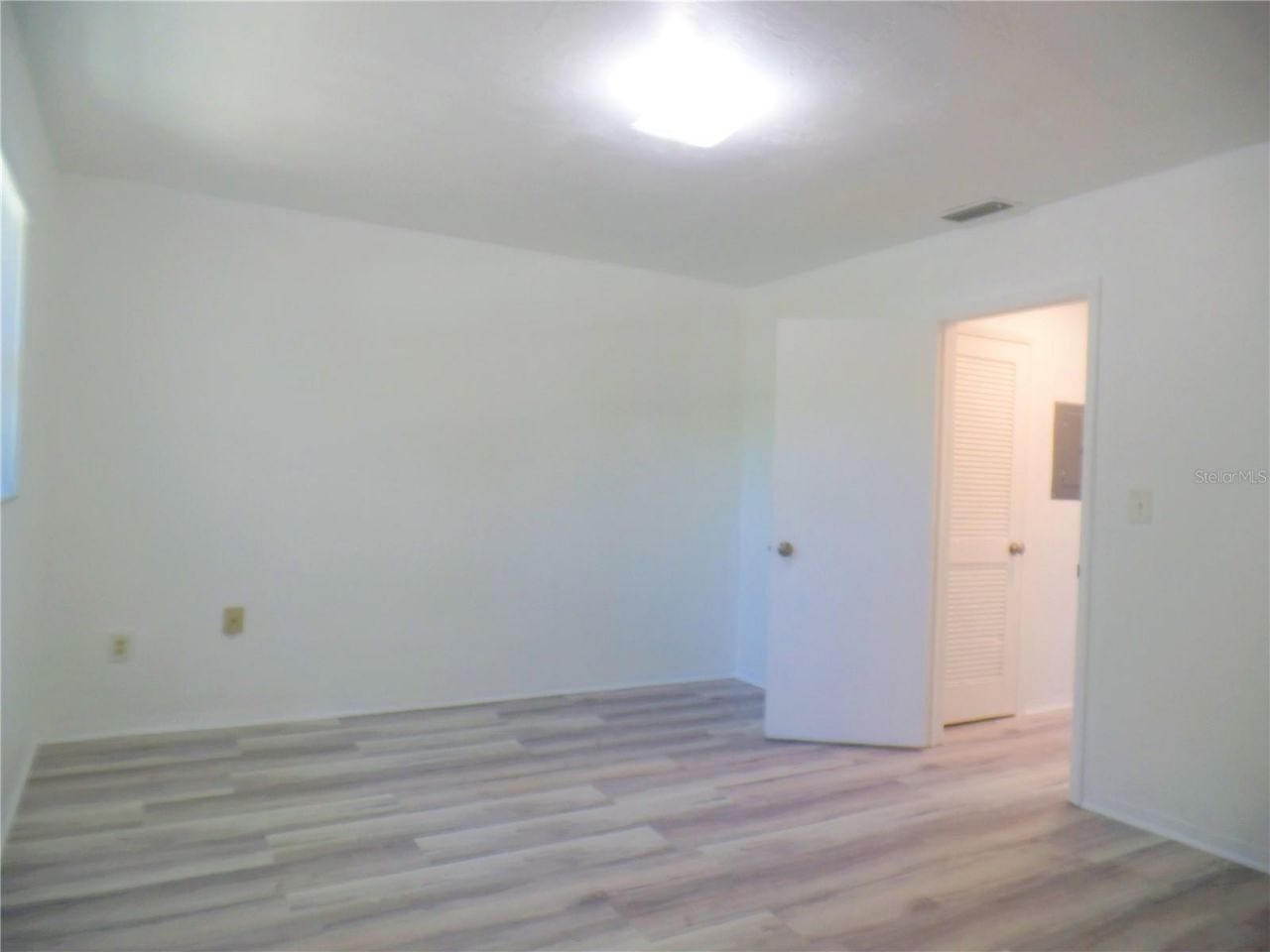 1240 70th Street N, Unit 9, Saint Petersburg, FL 33710 Photo