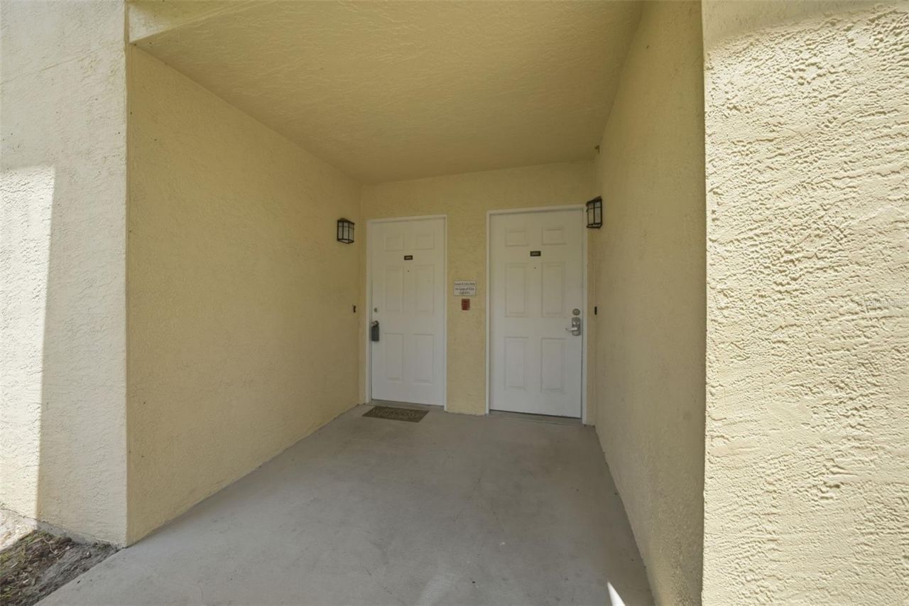 3001 58th Avenue S, Unit 1005, Saint Petersburg, FL 33712 Photo