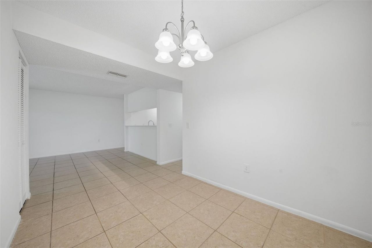 3001 58th Avenue S, Unit 1005, Saint Petersburg, FL 33712 Photo