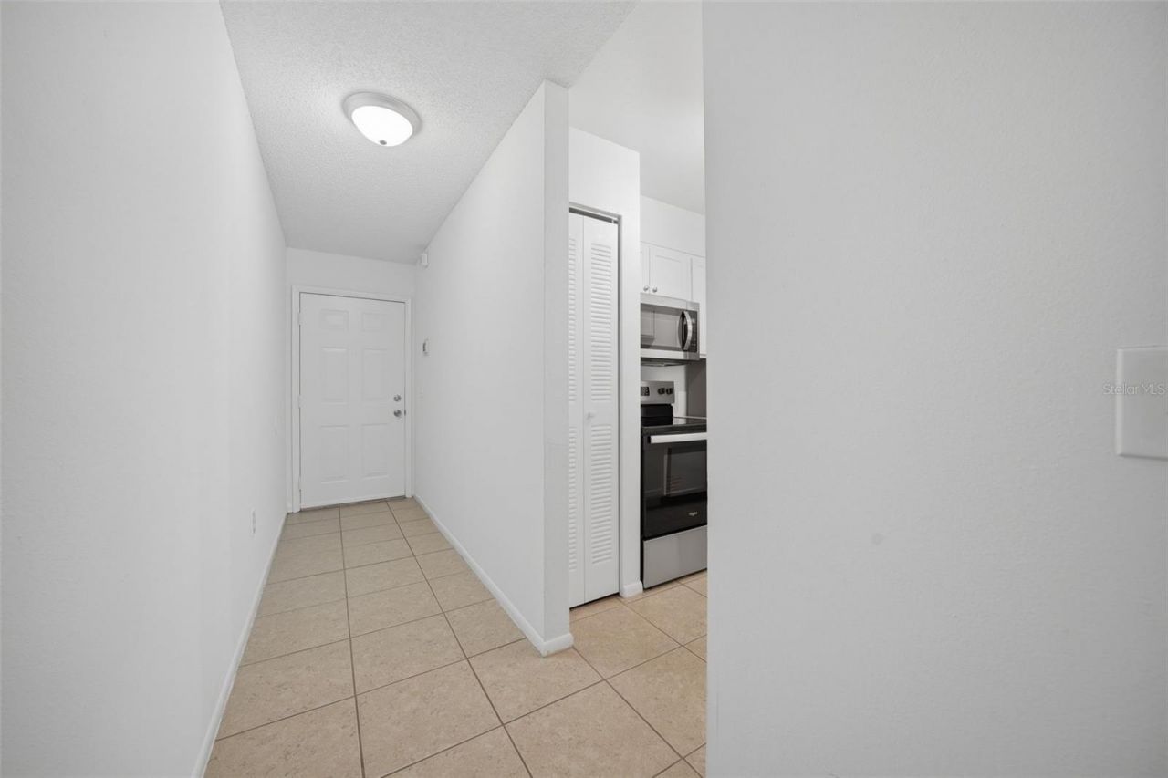 3001 58th Avenue S, Unit 1005, Saint Petersburg, FL 33712 Photo