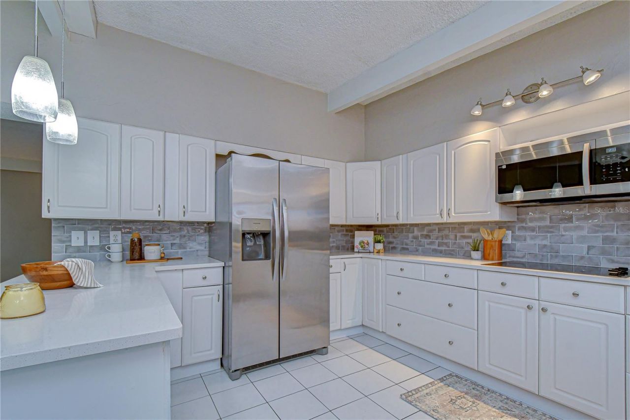 1901 Oxford Street N, Saint Petersburg, FL 33710 Photo