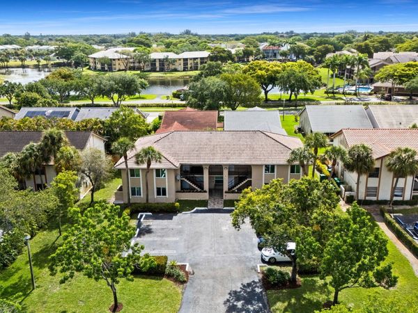 2981 NW 92nd Avenue, Coral Springs, FL 33065